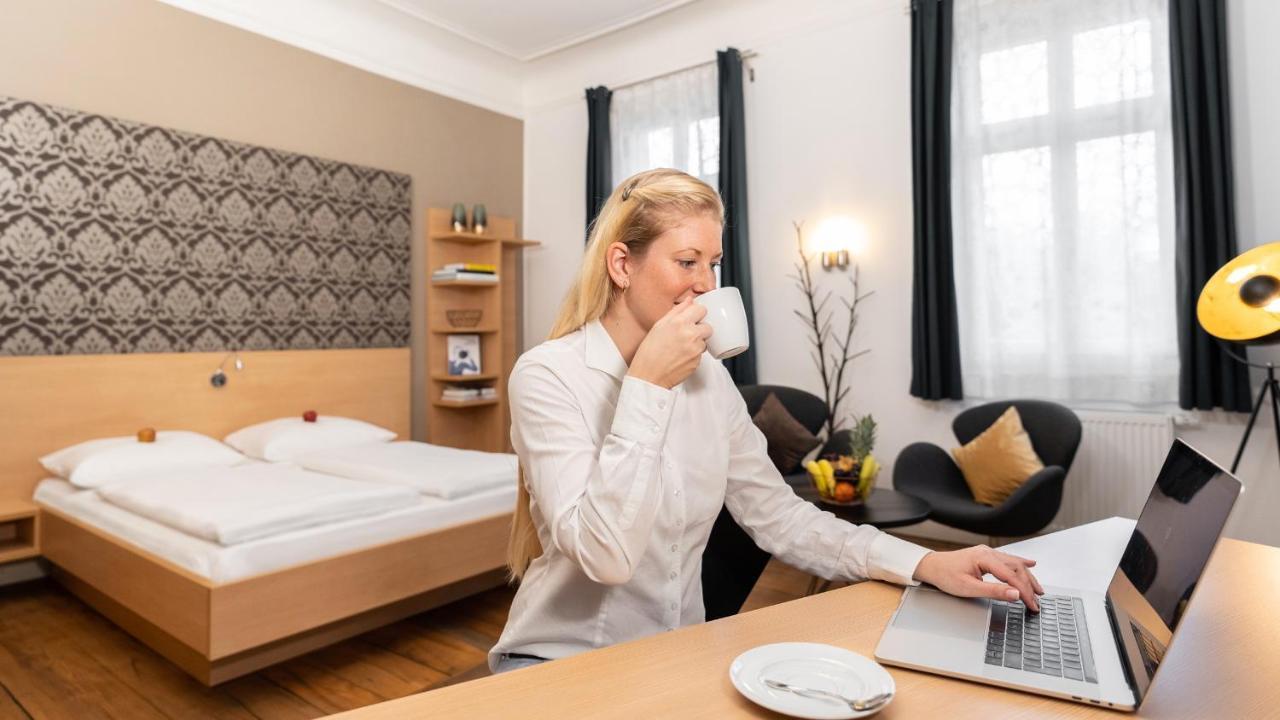 Campuszwei - Hotel & Boardinghouse Лудвигсбург Екстериор снимка